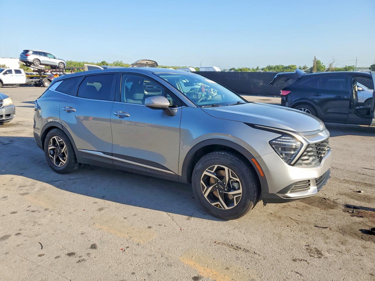 2024 KIA SPORTAGE LX