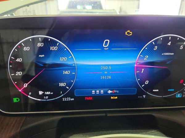 2025 MERCEDES-BENZ C C300 4MATIC