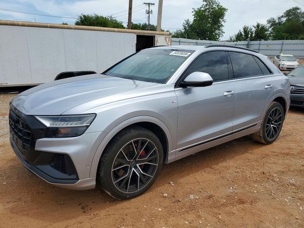 2021 AUDI Q8