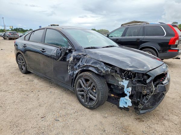 2021 KIA FORTE GT Line