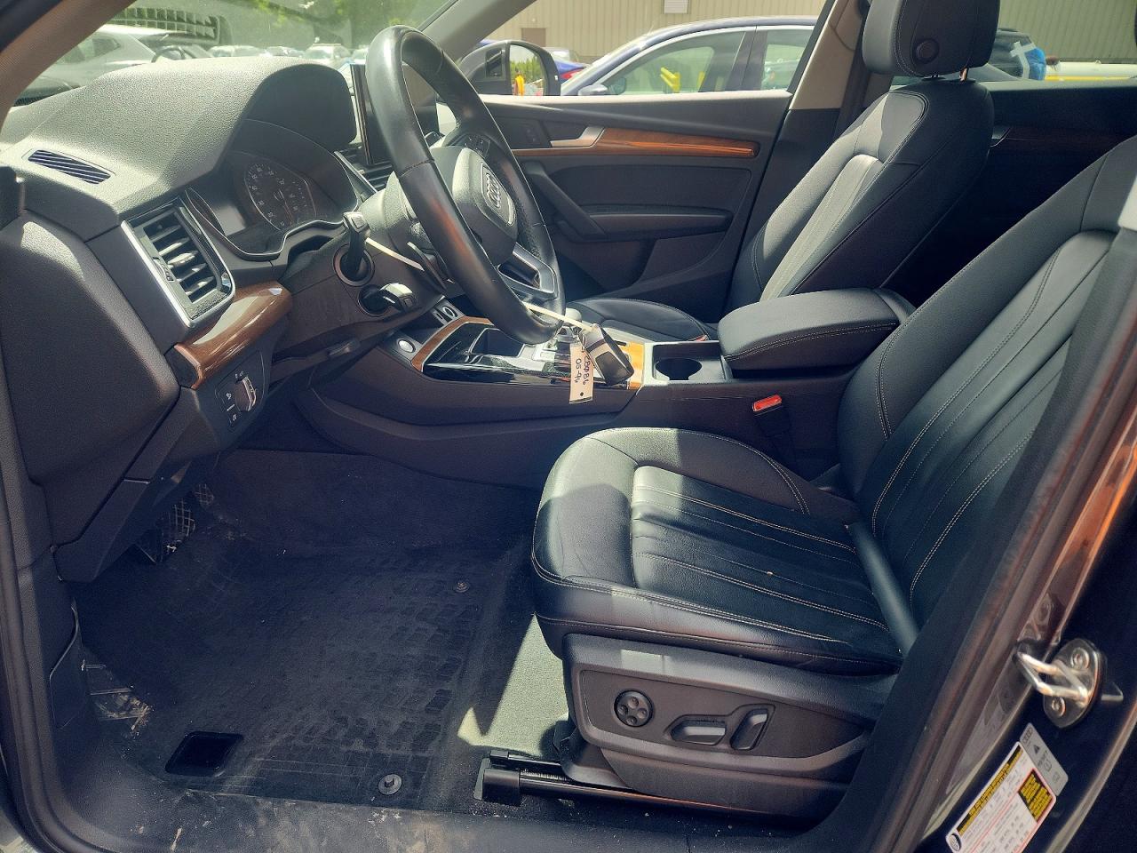 2023 AUDI Q5 S Line quattro Premium