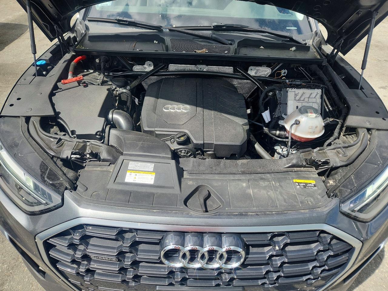 2023 AUDI Q5 S Line quattro Premium
