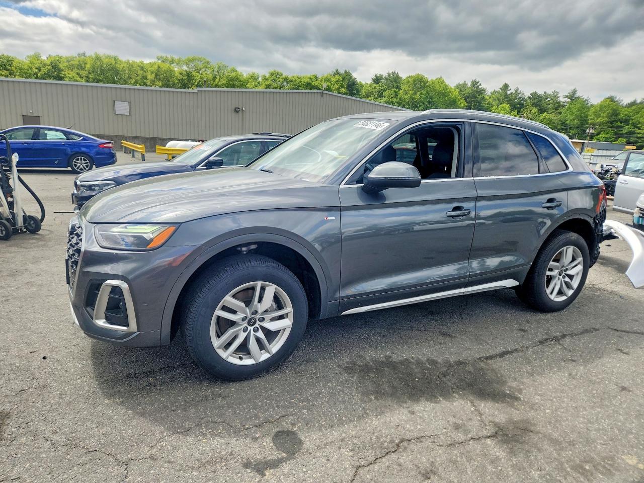 2023 AUDI Q5 S Line quattro Premium