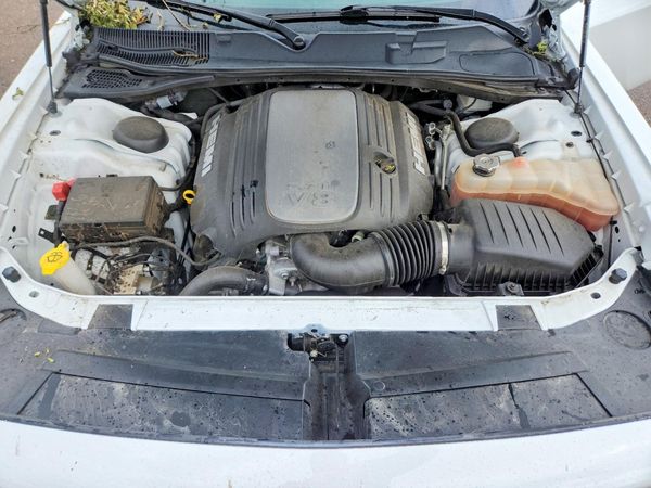 2022 DODGE CHALLENGER R/T — Engine bay