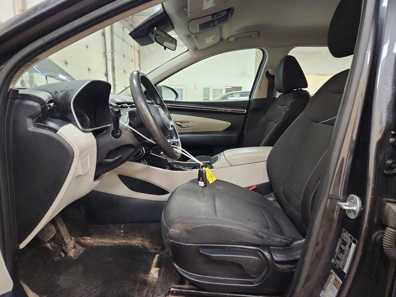 2022 HYUNDAI TUCSON SE