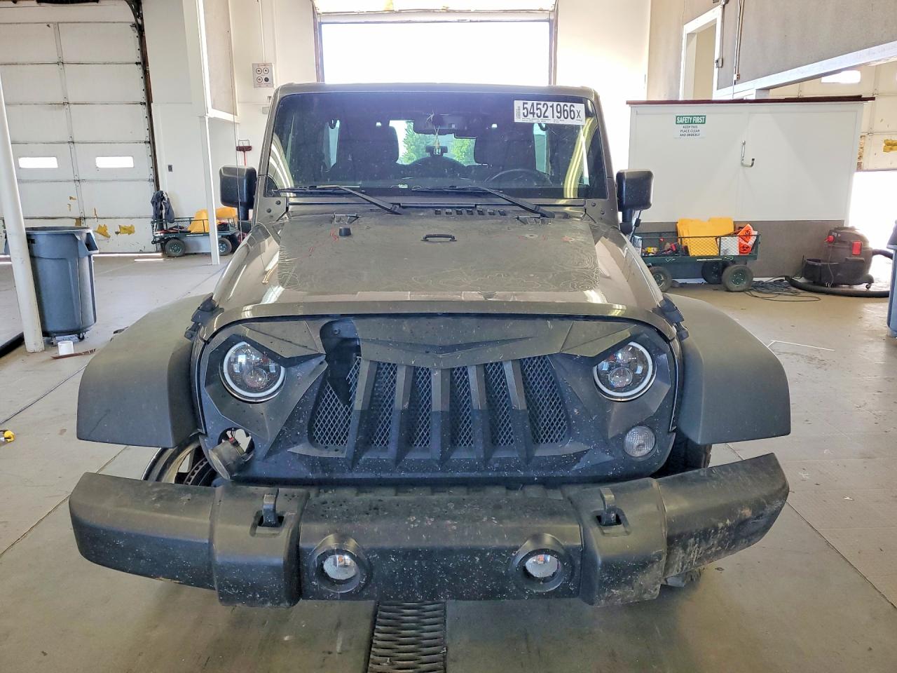 2017 JEEP WRANGLER UNLIMITED SPORT 4X4