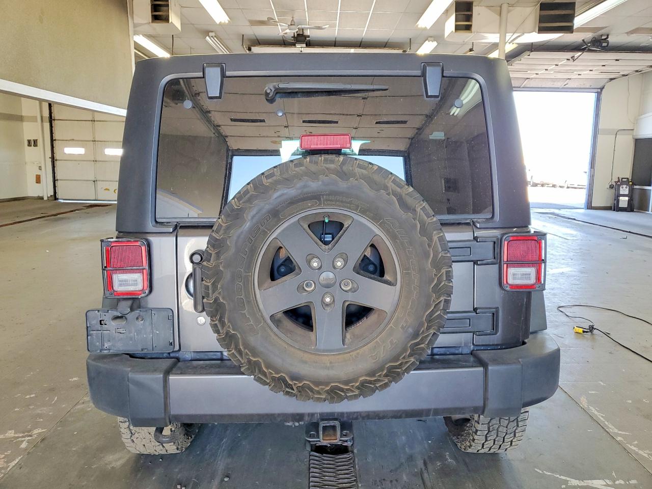 2017 JEEP WRANGLER UNLIMITED SPORT 4X4