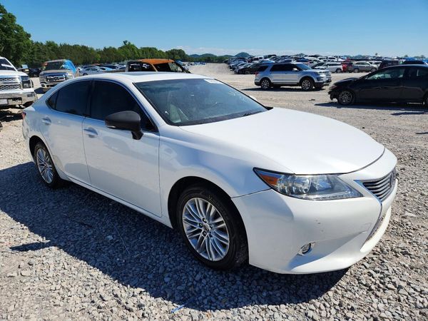 2015 LEXUS ES