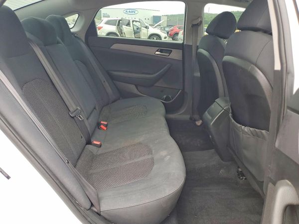 2019 HYUNDAI SONATA