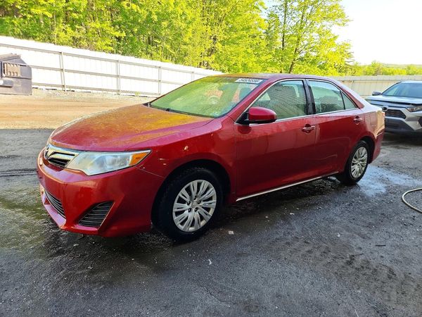 2012 TOYOTA CAMRY