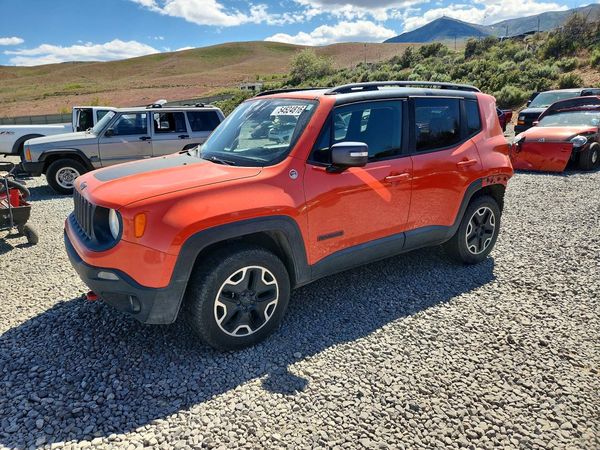 2015 JEEP RENEGADE TRAILHAWK 4X4