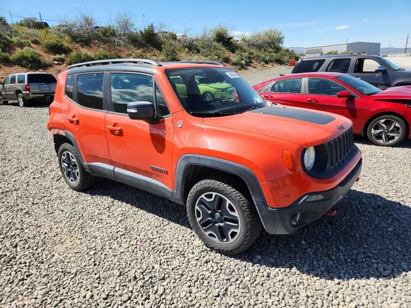 2015 JEEP RENEGADE TRAILHAWK 4X4