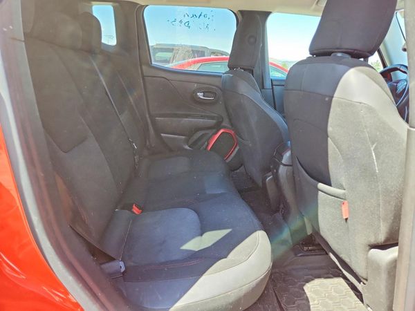 2015 JEEP RENEGADE TRAILHAWK 4X4