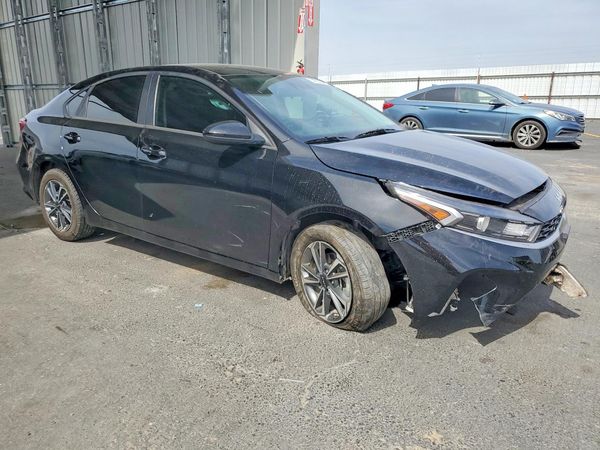 2024 KIA FORTE LX, LXS