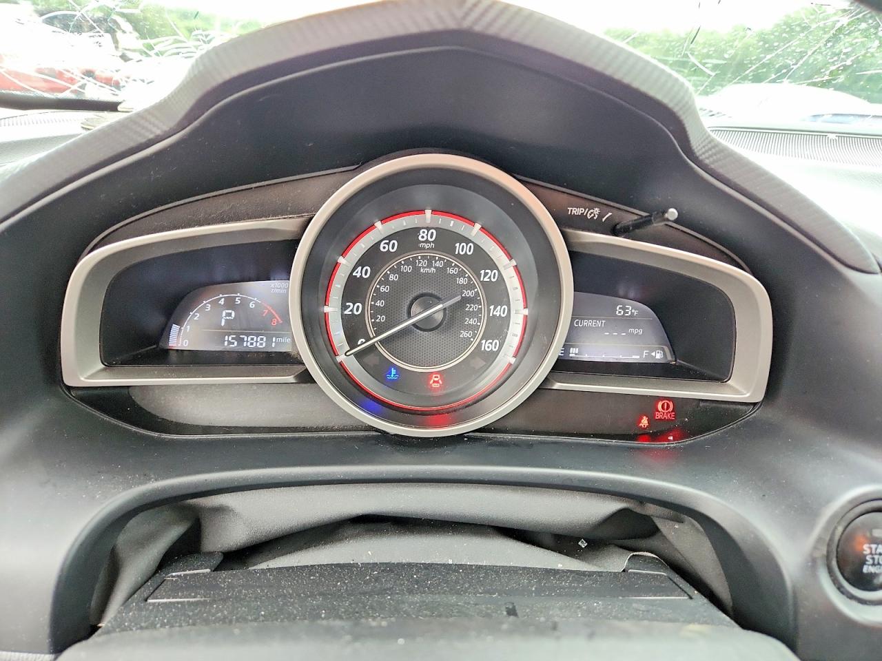 2016 MAZDA 3 SV/Base