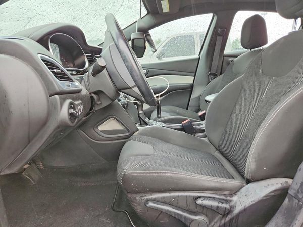 2016 DODGE DART SXT