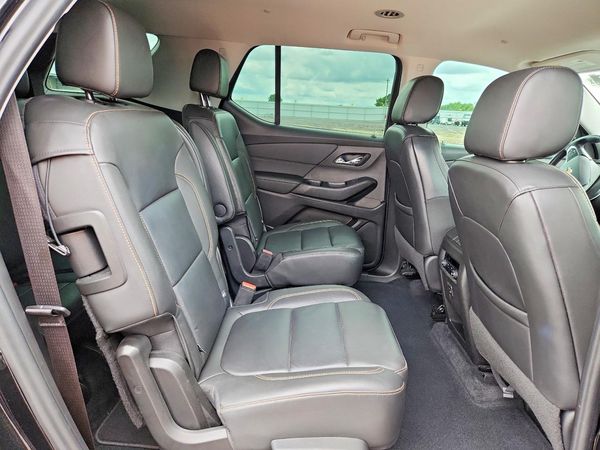 2021 CHEVROLET TRAVERSE LT