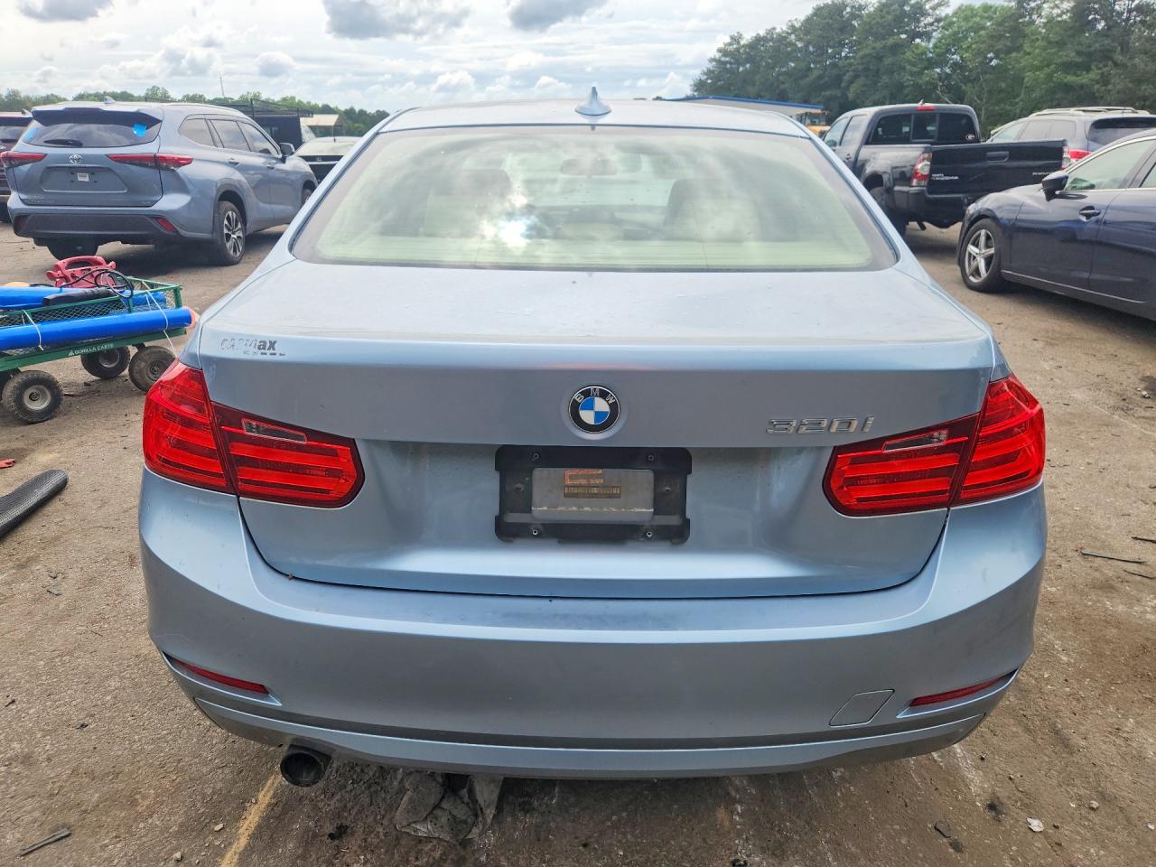 2014 BMW 320 SA