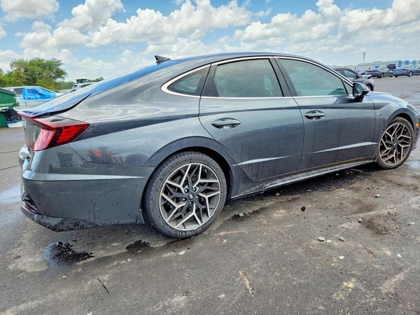 2023 HYUNDAI SONATA