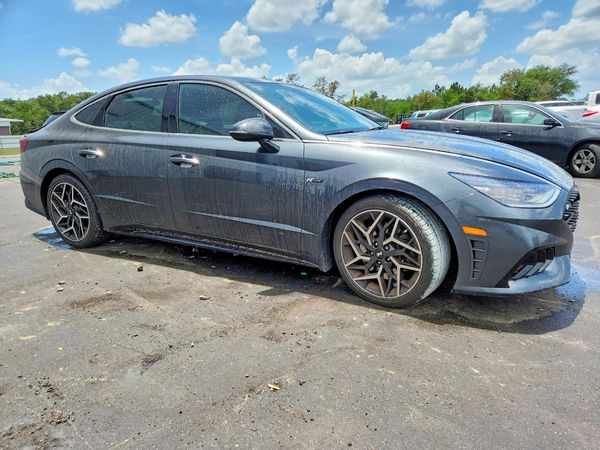 2023 HYUNDAI SONATA