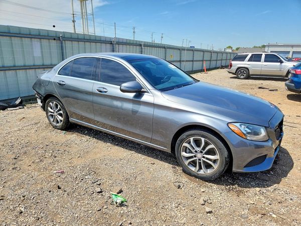 2017 MERCEDES-BENZ C C300-4M