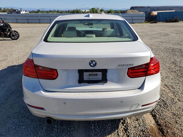 2013 BMW 320 SA