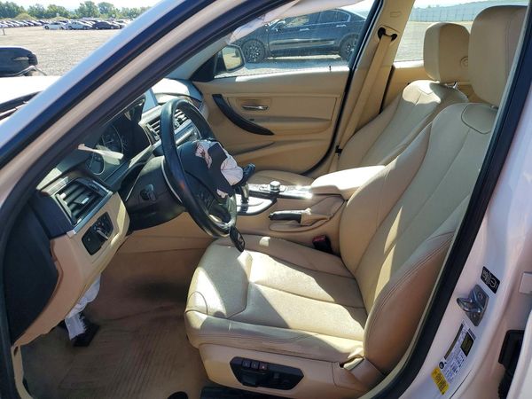 2013 BMW 320 SA