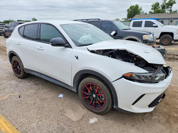 2025 DODGE HORNET GT