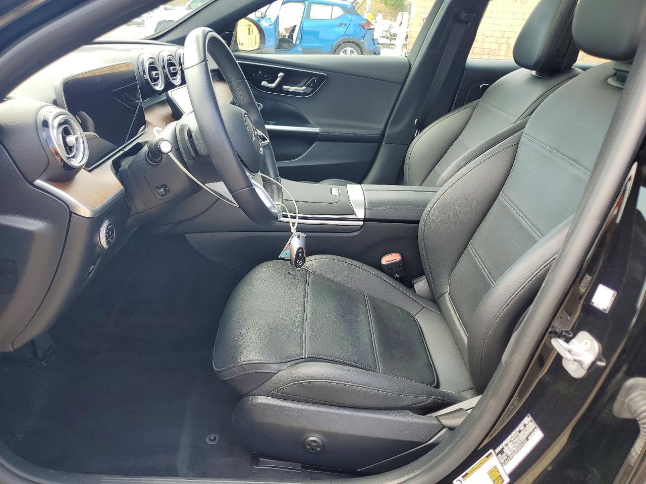 2024 MERCEDES-BENZ C C300