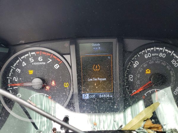2021 TOYOTA TACOMA SR5