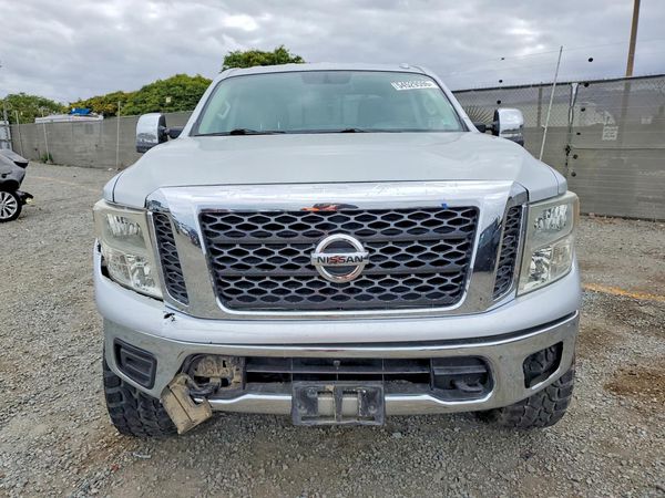 2018 NISSAN TITAN
