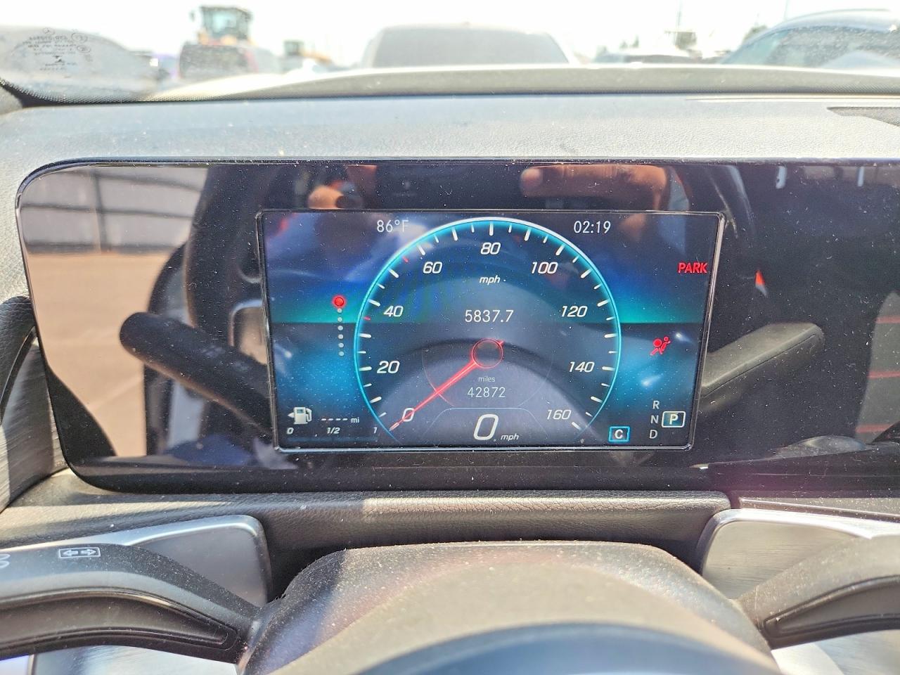 2021 MERCEDES-BENZ GLB GLB250