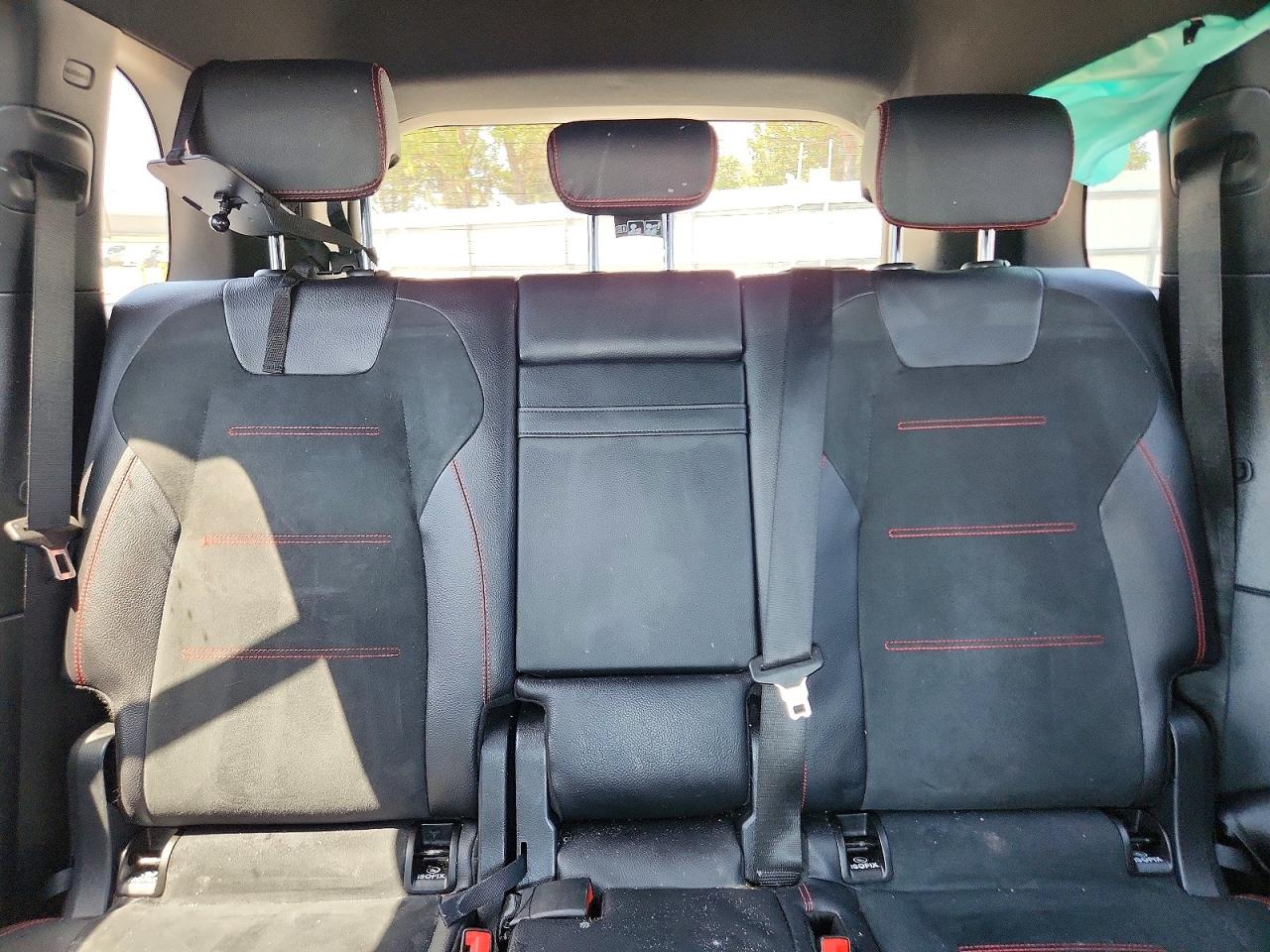 2021 MERCEDES-BENZ GLB GLB250