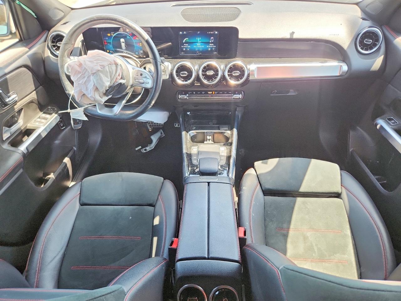 2021 MERCEDES-BENZ GLB GLB250