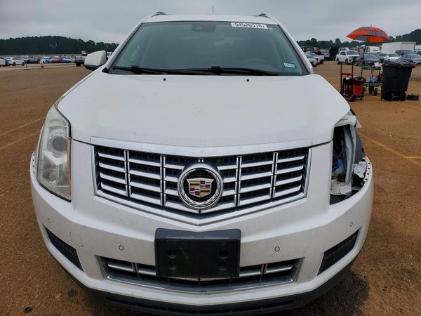 2022 CADILLAC SRX Luxury