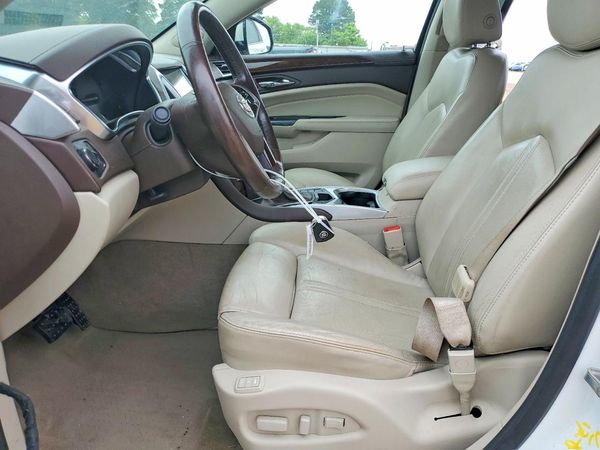 2022 CADILLAC SRX Luxury