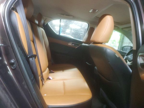 2014 LEXUS CT 200h