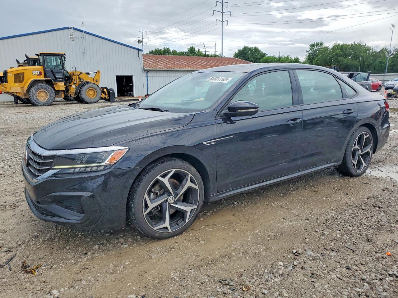 2021 VOLKSWAGEN PASSAT