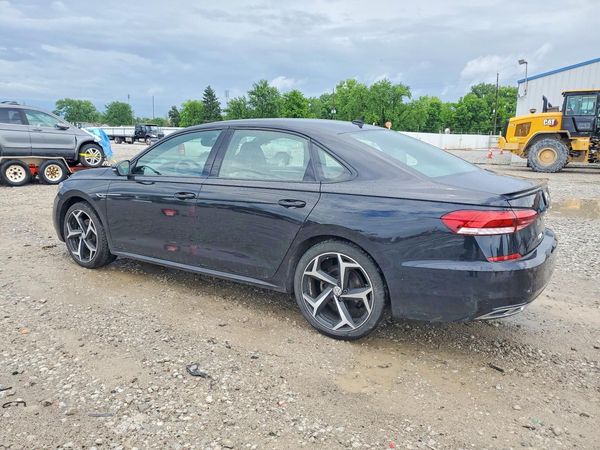 2021 VOLKSWAGEN PASSAT