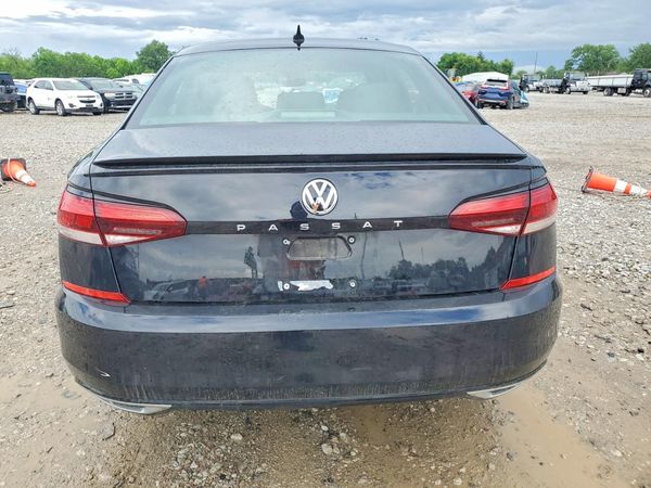 2021 VOLKSWAGEN PASSAT