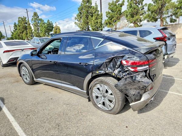 2025 GENESIS GV60 Standard (RWD)