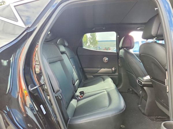 2025 GENESIS GV60 Standard (RWD)