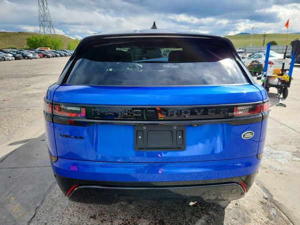 2022 LAND ROVER RANGE ROVER VELAR R-Dynamic S