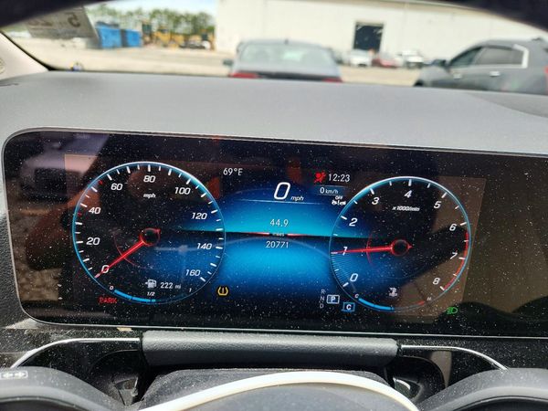 2023 MERCEDES-BENZ GLA GLA250 4MATIC