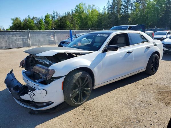 2017 CHRYSLER 300