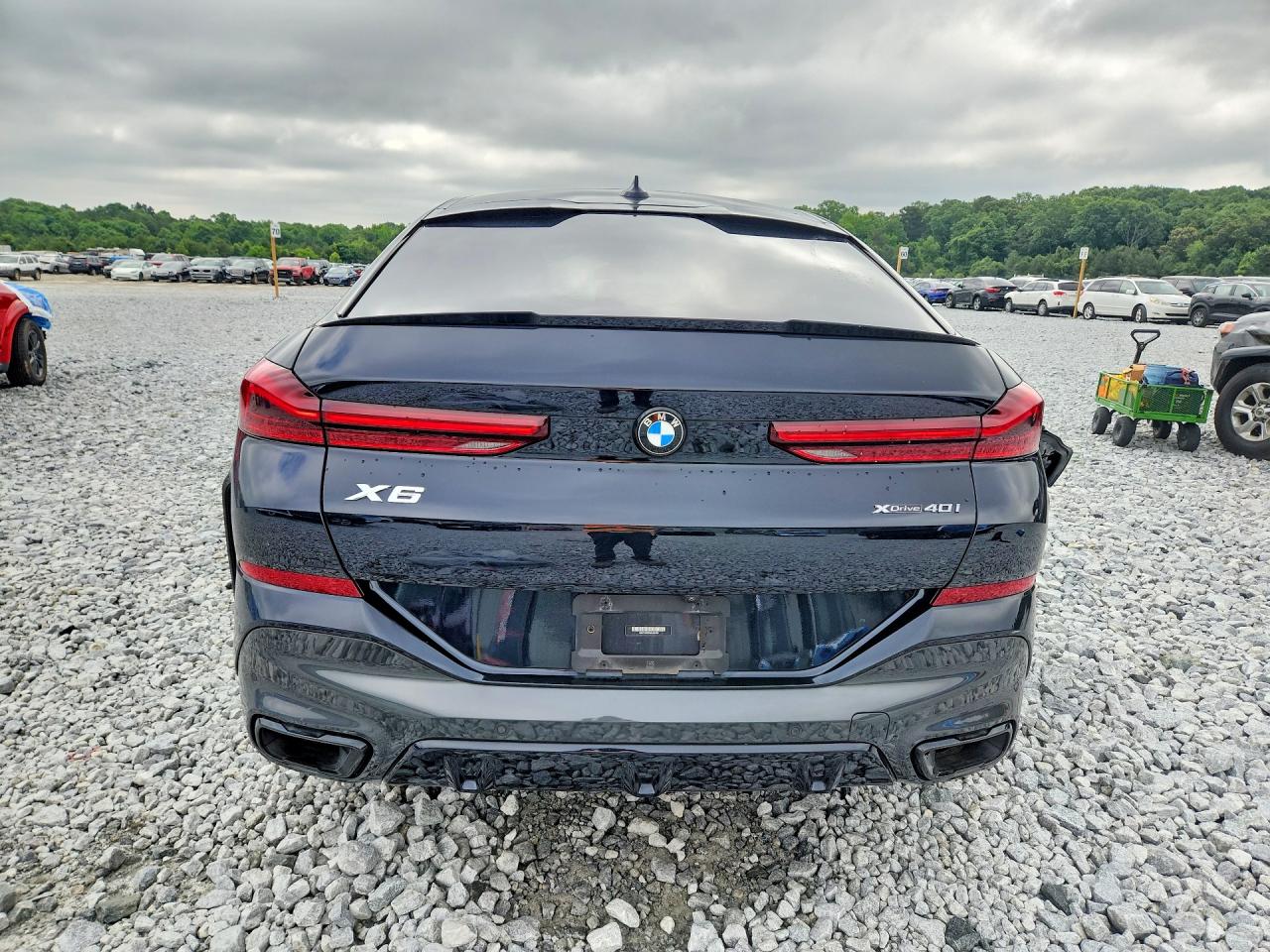 2022 BMW X6 xDrive40i