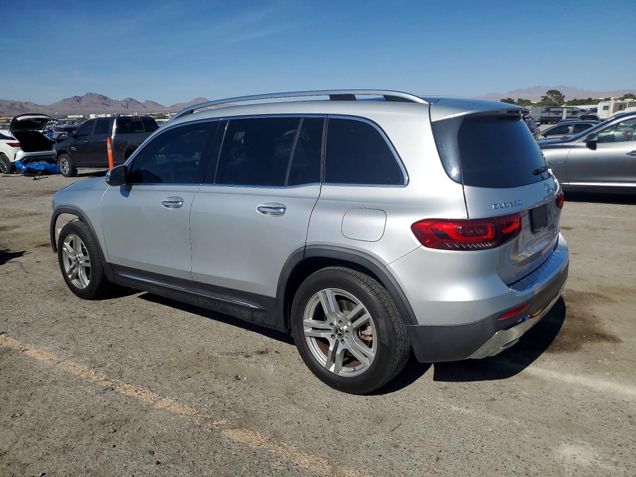 2020 MERCEDES-BENZ GLB GLB250-4M