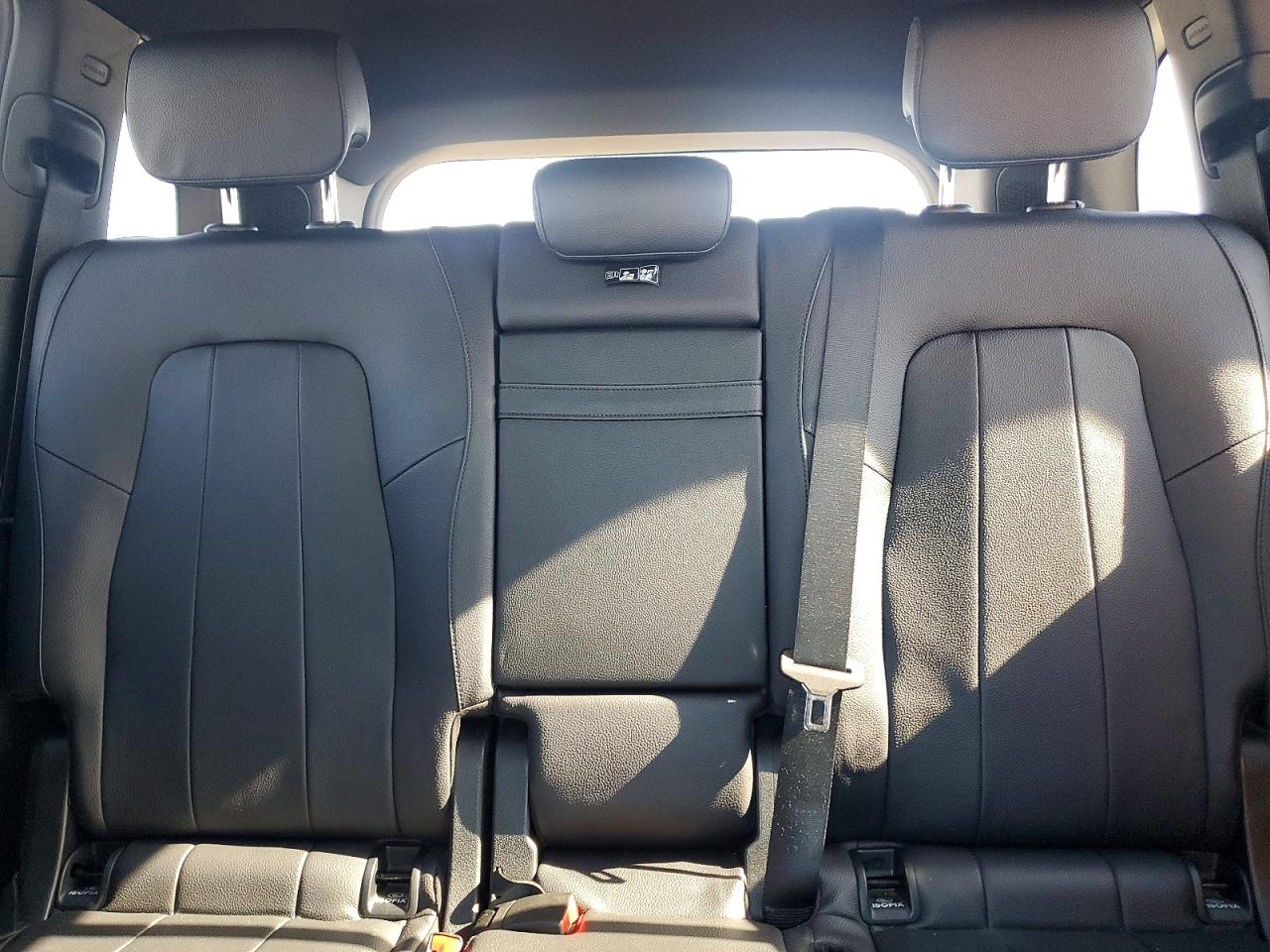 2020 MERCEDES-BENZ GLB GLB250-4M