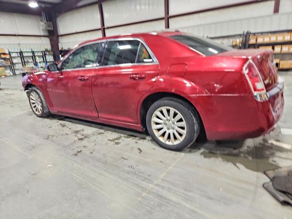 2013 CHRYSLER 300 Base/Limited