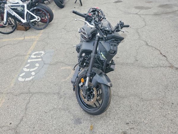 2025 YAMAHA MT09 C